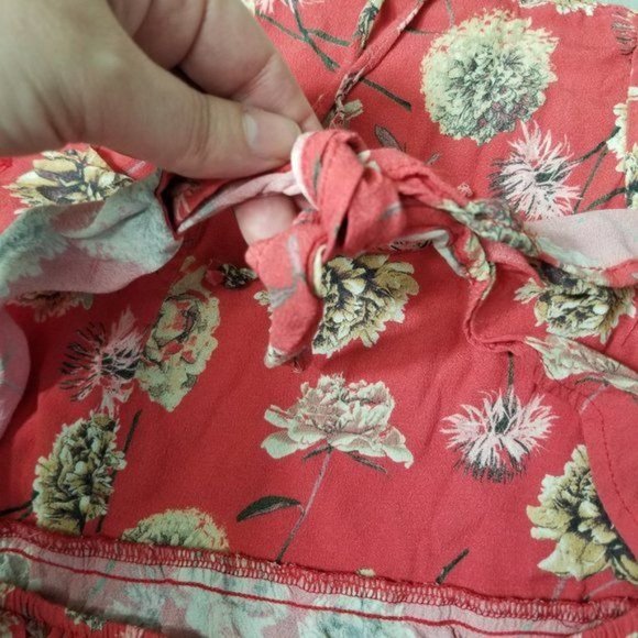 Flynn Skye Red Firework Floral Mini Halter Open Tie Back Dress Medium - Picture 11 of 12